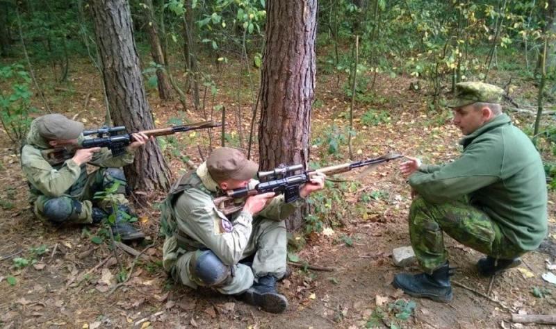 Президент Литви не відкинув варіант направлення військових інструкторів до України.